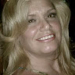 Meet your Posher, Monica